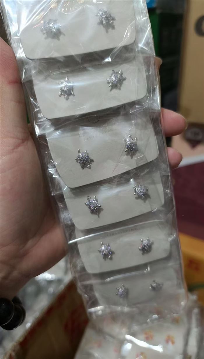 1500 pairs pairs